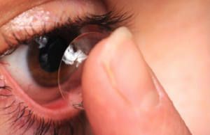 Colocación de Lentes de Contacto
